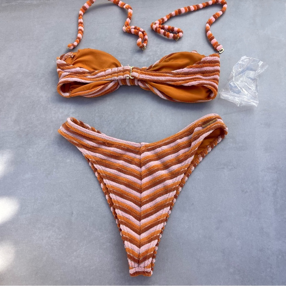 Billabong Tides Terry Skimpy Hike bikini bottom & Betty bandeau bikini top - Picture 3 of 8